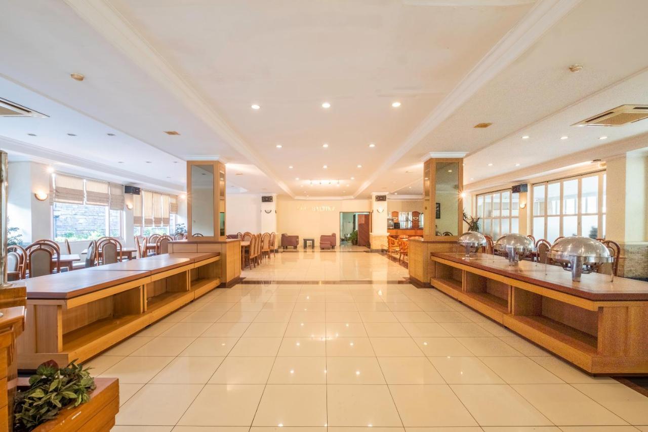 Collection O 25 Hotel Baltika Bandung Exterior foto